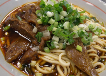 Taiwanese beef noodle soup(牛肉麵)