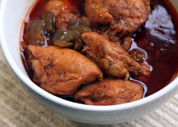 Stew chicken