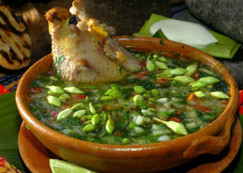 Sopa de gallina