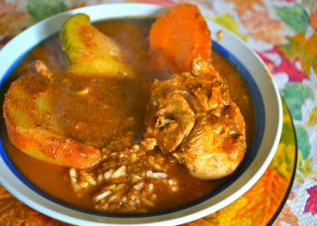 Chicken pepián