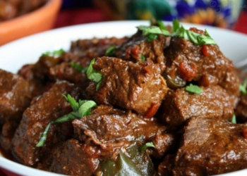 Carne guisada