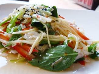 Cambodian papaya salad