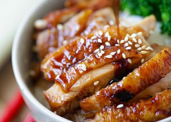 Thịt gà nướng Teriyaki