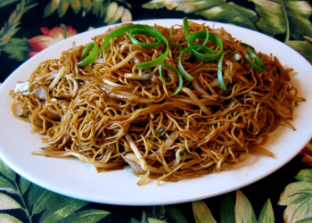 Mì xào xì dầu