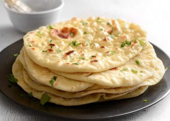 Bánh nướng Naan Ấn Độ