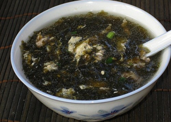 Canh rong biển trứng hoa