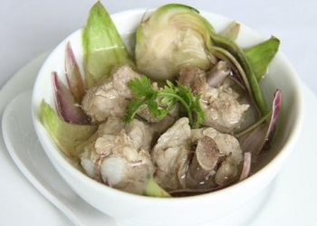 Canh Atiso sườn non