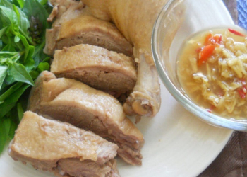 Thịt vịt luộc