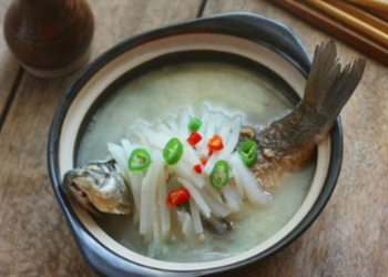 Canh cá củ cải