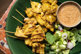 Satay-thịt xiên nướng