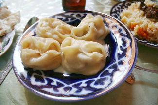 Bánh Manti Trung Á