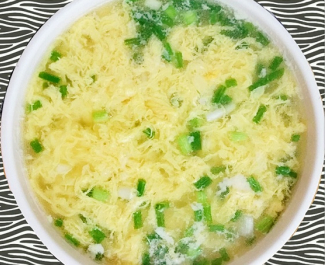 Canh trứng hoa hành lá
