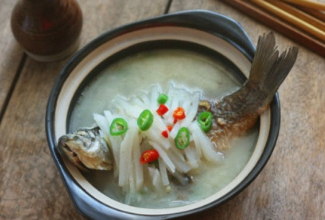 Canh cá củ cải